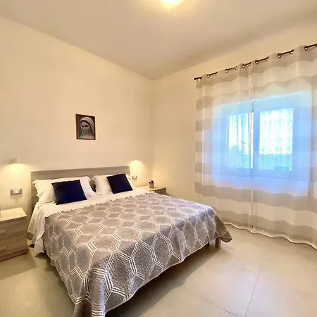 Dei Gerani, A 500 Mt Dal Mare Apartamento