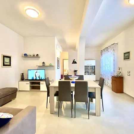 Dei Gerani, A 500 Mt Dal Mare Apartamento *